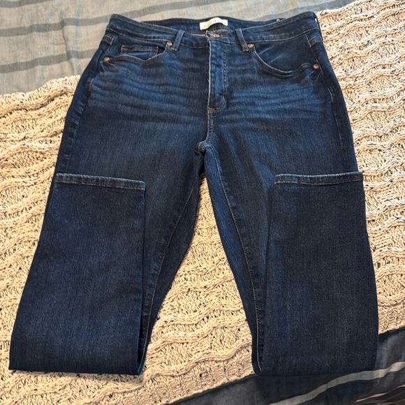 LOFT Curvy Skinny Crop Jeans - Picture 1 of 5
